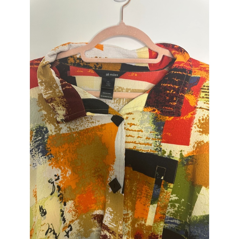 Ali Miles Vibrant Wearable Art to Wear Blouse Button Artsy Wired Collar Top XL - Picture 3 of 12